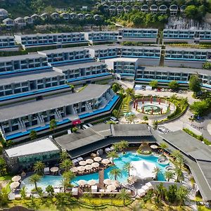Patong Bay Hill Resort - SHA Extra Plus